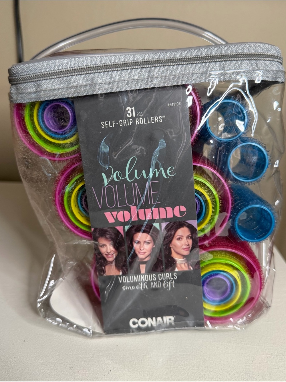 577. Conair 31 Piece Volume Self-Grip Rollers Set